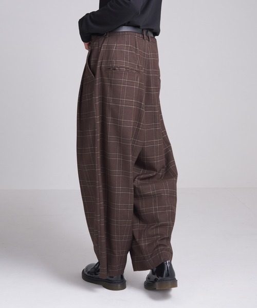 ADRER（アドラー）の「パンツ（その他パンツ・メンズ・ブラック・MEDIUM）」の2枚目の写真