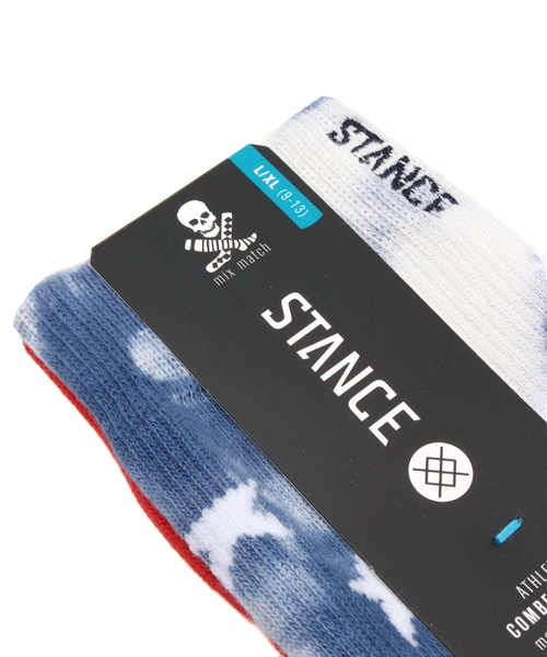 STANCE(スタンス)の「メンズ スタンスソックス 左右非対称 星柄 タイダイ STANCE PATRIOT(ソックス/靴下・メンズ・レッド・LARGE)」の2枚目の写真