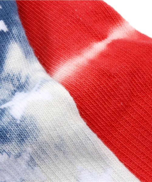 STANCE(スタンス)の「メンズ スタンスソックス 左右非対称 星柄 タイダイ STANCE PATRIOT(ソックス/靴下・メンズ・レッド・LARGE)」の5枚目の写真