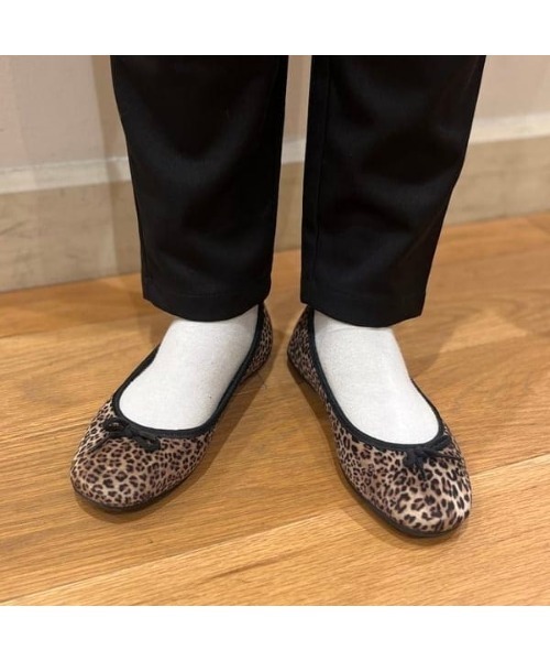 B:MING by BEAMS（ビーミングバイビームス）の「O’Kyti / ベロア リボン バレエシューズ（バレエシューズ・レディース・ブラック/その他/レッド・39/38/36/37）」の3枚目の写真