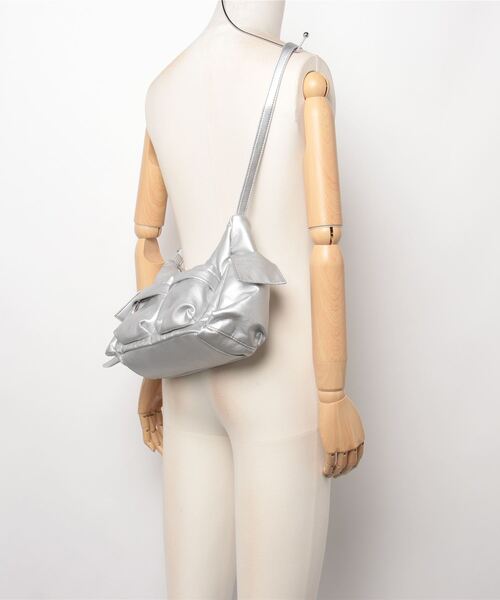 SHAGGIE(シャギー)の「メタリックアウトポケットショルダーバッグ(ショルダーバッグ・レディース・ブラウン/ブラック/シルバー・FREE)」の16枚目の写真