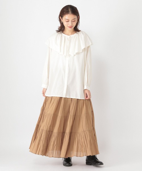 studio CLIP（スタディオクリップ）の「《natural by clip》ラッフルカラーブラウス（シャツ/ブラウス・レディース・キャメル/オフホワイト/ブラック・FREE）」の6枚目の写真