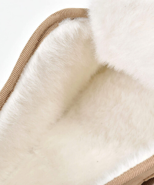 ZIDDY（ジディ）の「【 ニコ☆プチ 掲載 】厚底ムートンブーツ(21~24cm)（ブーツ・キッズ・ベージュ/ブラック・24.0cm/23.0cm/22.0cm/21.0cm）」の4枚目の写真