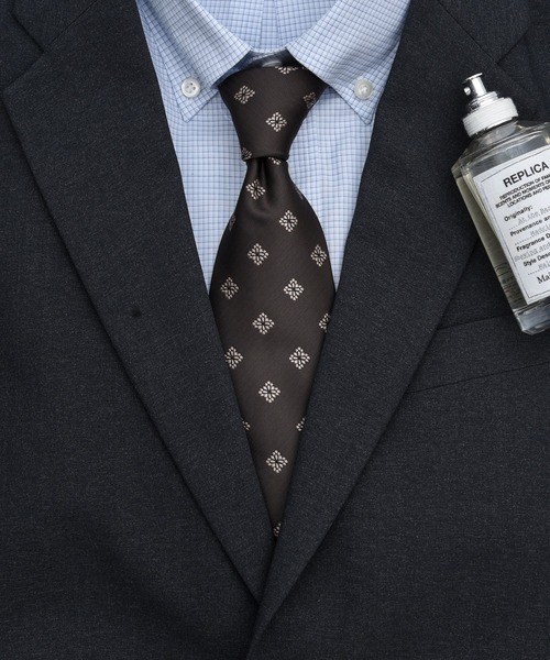 CALIFORNIA OUTFITTERS（カリフォルニア アウトフィッターズ）の「STD 3-10C7 ネクタイ ベーシック タイ 小紋 ストライプ  ギフト（ネクタイ・メンズ・ワイン系1/ベージュ系/ワイン系3/ネイビー系/ネイビー系1/レッド/ネイビー系2/グリーン/グレー/ワイン系/ブラウン/ワイン系2/パープル系1/ネイビー系3/パープル系・ONESIZE）」の3枚目の写真