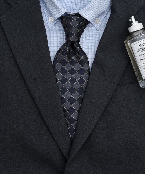 CALIFORNIA OUTFITTERS（カリフォルニア アウトフィッターズ）の「STD 3-10C7 ネクタイ ベーシック タイ 小紋 ストライプ  ギフト（ネクタイ・メンズ・ワイン系1/ベージュ系/ワイン系3/ネイビー系/ネイビー系1/レッド/ネイビー系2/グリーン/グレー/ワイン系/ブラウン/ワイン系2/パープル系1/ネイビー系3/パープル系・ONESIZE）」の2枚目の写真