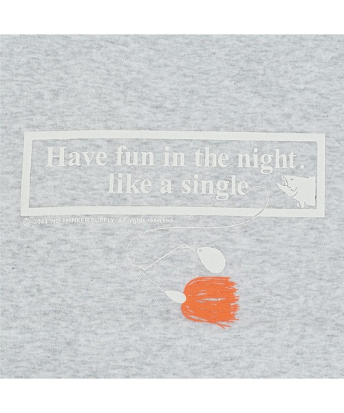 NOTHINKER(ノーシンカー)の「Have fun in the nights Crewneck Sweat(スウェット・メンズ・アッシュグレー/ネイビー・MEDIUM/LARGE/X-LARGE)」の4枚目の写真