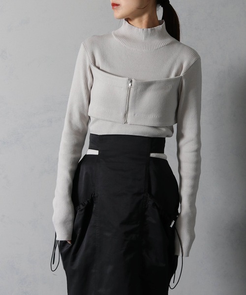 &g'aime(アンジェム)の「【&g’aime】ビスチェドッキングリブニットトップス(ニット/セーター・レディース・グレイッシュベージュ/ブラック/ブルー・FREE)」の5枚目の写真