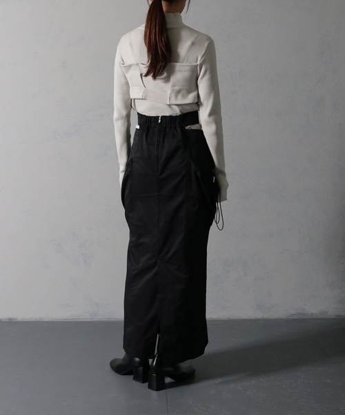 &g'aime(アンジェム)の「【&g’aime】ビスチェドッキングリブニットトップス(ニット/セーター・レディース・グレイッシュベージュ/ブラック/ブルー・FREE)」の12枚目の写真