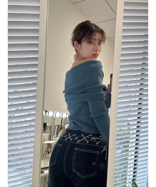 DURAS（デュラス）の「Offshol loose knit（ニット/セーター・レディース・ブラウン/ブルー/ピンク・FREE）」の8枚目の写真