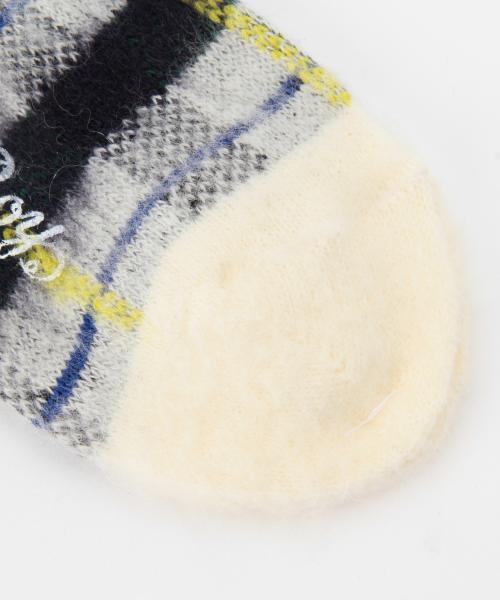 BEAMS BOY（ビームスボーイ）の「BEAMS BOY / ナッピング チェック クルーソックス（ソックス/靴下・レディース・ホワイト/ブラック/レッド・ONE SIZE）」の8枚目の写真