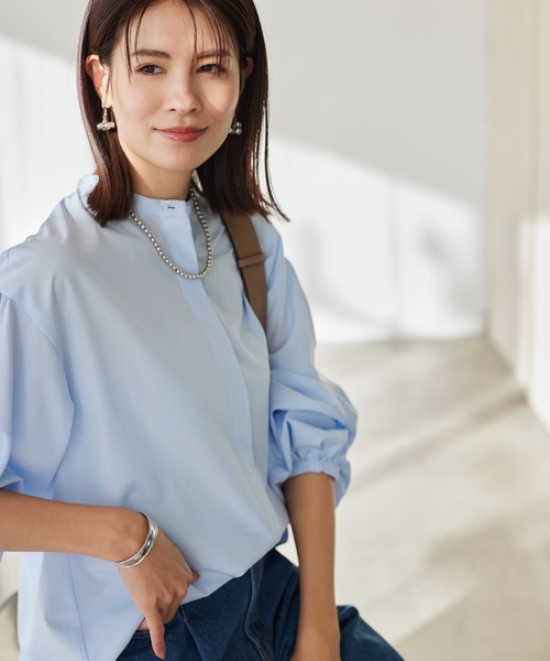 Elura（エルーラ）の「アイロンいらず袖コンブラウス（シャツ/ブラウス・レディース・ホワイト/ホワイト系その他5/ライトブルー・LARGE/MEDIUM）」の12枚目の写真