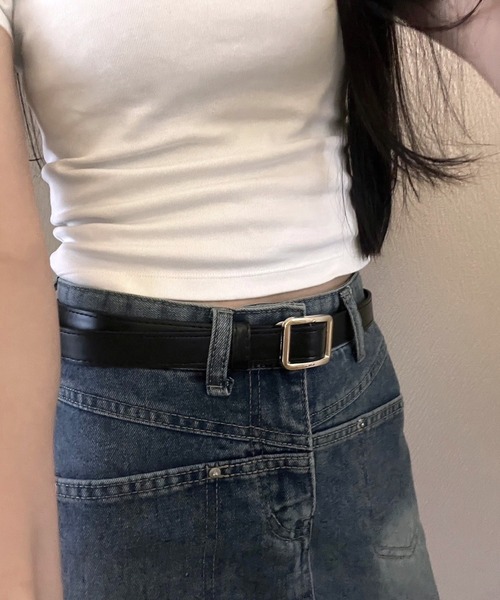 fiere（フィエール）の「レディーススクエア穴なしベルト（ベルト・レディース・ブラック/ブラウン/ブラック系その他2/ブラウン系その他/ブラック系その他・FREE）」の2枚目の写真