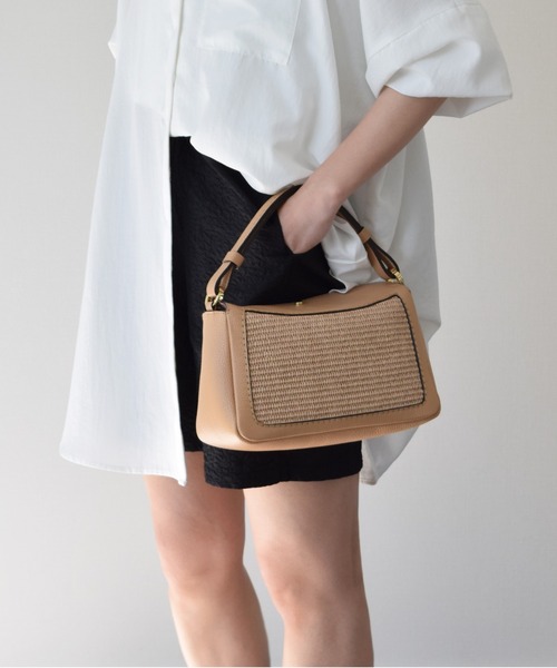 LORISTELLA(ロリステッラ)の「【LORISTELLA】異素材コンビハンドバッグ(Q46428)(ハンドバッグ・レディース・グリーン系その他/ベージュ系その他・ALL)」の2枚目の写真