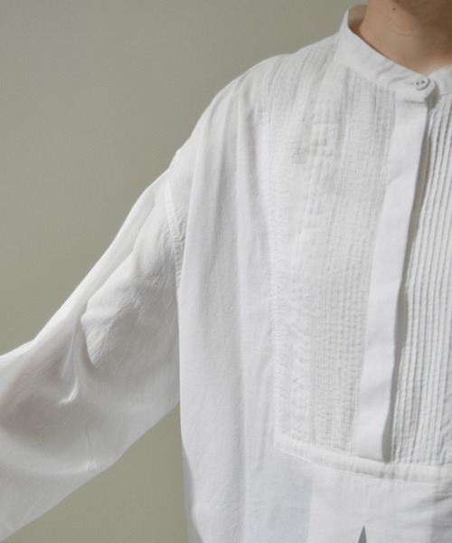 SALON adam et rope'（サロン アダム エ ロペ）の「【WEB限定】ピンタックチュニックブラウス/24SS（シャツ/ブラウス・レディース・サックスブルー/ブラック/ホワイト・FREE）」の20枚目の写真