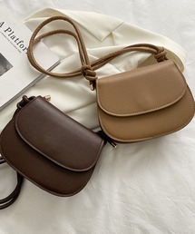 Cham. | ラウンドフラップショルダーバッグ(ハンドバッグ)