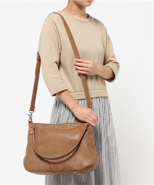 BAG selection ONWARD(バッグ セレクション オンワード)の「デュラブルⅥ ショルダーバッグ(ショルダーバッグ・レディース・グレー系1/ブラック系/オレンジ系・F)」の8枚目の写真