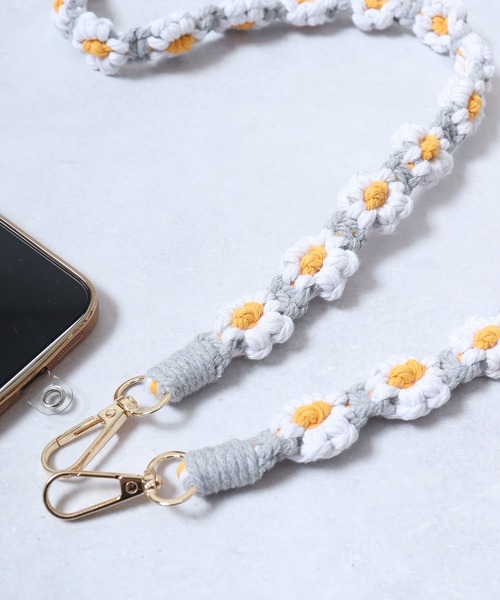lit.Cy(リットシー)の「クロシェフラワースマホショルダー(スマホグッズ・レディース・グレー/ブルー/ピンク/スカイブルー/グレー系その他/レッド・FREE)」の1枚目の写真