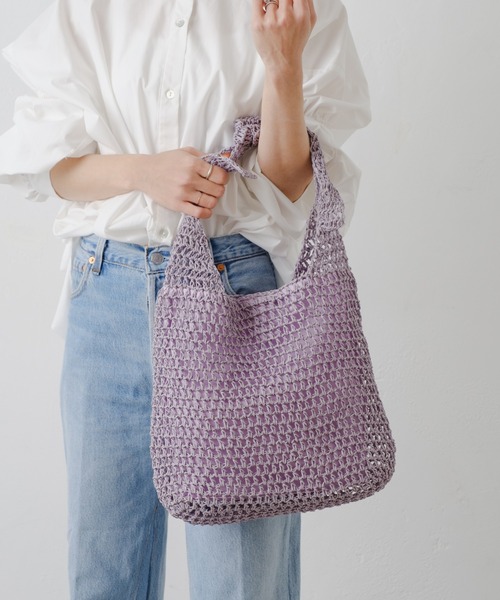 Actually（アクチュアリー）の「ペーパー手編み ワンハンドルバッグ（ショルダーバッグ・レディース・グレー/ベージュ/ラベンダー/グリーン・フリー）」の4枚目の写真