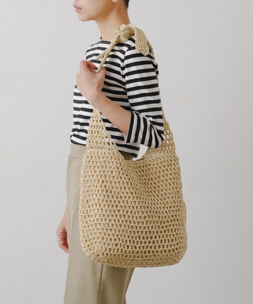 Actually（アクチュアリー）の「ペーパー手編み ワンハンドルバッグ（ショルダーバッグ・レディース・グレー/ベージュ/ラベンダー/グリーン・フリー）」の6枚目の写真