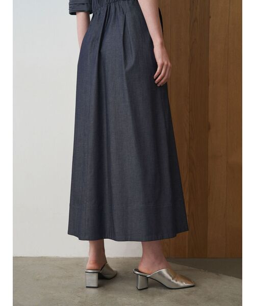 ELENDEEK(エレンディーク)の「サイドベルトパイピングワンピース(ワンピース・レディース・オフホワイト/インディゴブルー・01/02)」の17枚目の写真