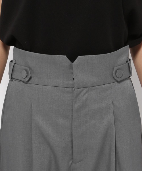 mysty woman（ミスティウーマン）の「［追加1］ウエストタブテーパードパンツ 113883（その他パンツ・レディース・ブルー/ブラウン/ベージュ/チャコールグレー/ライトベージュ・FREE）」の9枚目の写真