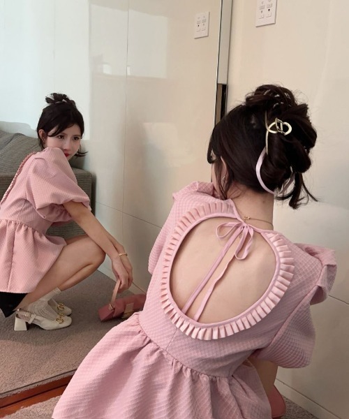 PIN(ピン)の「ALICE PUFF BLOUSE(シャツ/ブラウス・レディース・ピンク/ホワイト・L/M/S)」の4枚目の写真
