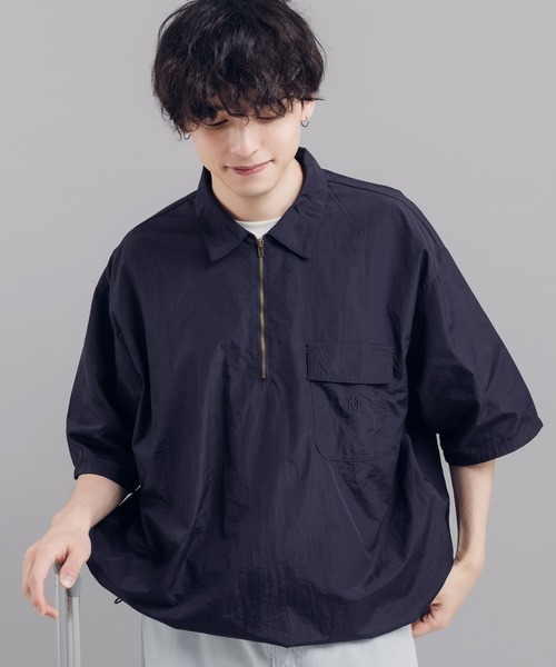 MUHET（ミュエータ）の「ナイロンハーフジップTシャツ（Tシャツ/カットソー・レディース・ネイビー/レッド/カーキ/ライトベージュ/チャコールグレー/オレンジ・MEDIUM/X-LARGE）」の19枚目の写真