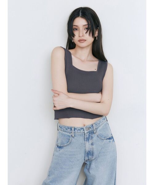 MURUA（ムルーア）の「デザインリブタンク（ニット/セーター・レディース・グレー/グリーン/レッド/ホワイト・FREE）」の6枚目の写真