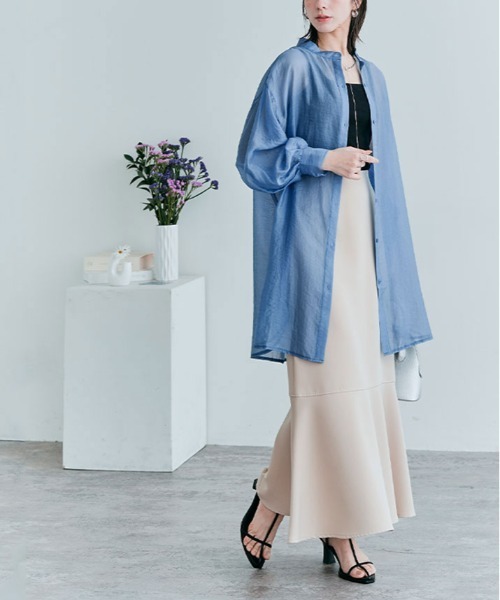 kirakiraShop(キラキラショップ)の「袖ボリューム バンド カラー シャツ(シャツ/ブラウス・レディース・ライトグレー/ホワイト/ブラック/ミント/ブルー・FREE)」の6枚目の写真