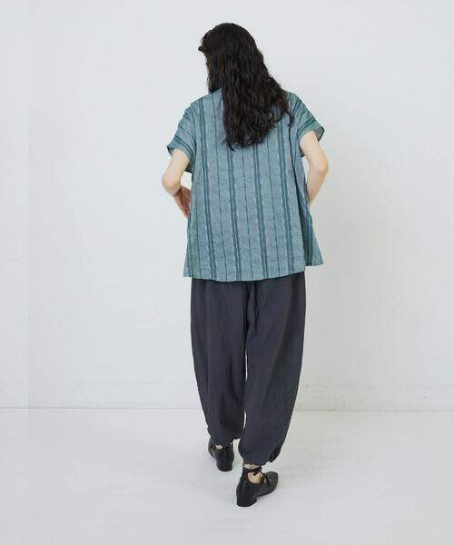 conges payes ADIEU TRISTESSE（コンジェ ペイエ アデュートリステス）の「ドビーストライプブラウス（シャツ/ブラウス・レディース・グリーン/オフホワイト/イエロー・38）」の20枚目の写真