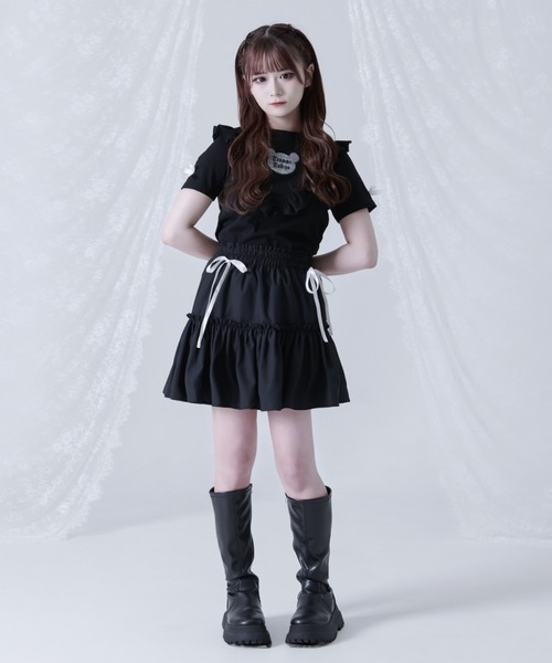TRAVAS TOKYO(トラバス トウキョウ)の「『TRAVAS TOKYO/トラバス トーキョー』フリルクロップドTシャツ(Tシャツ/カットソー・レディース・ブラック/ホワイト・M/L)」の4枚目の写真