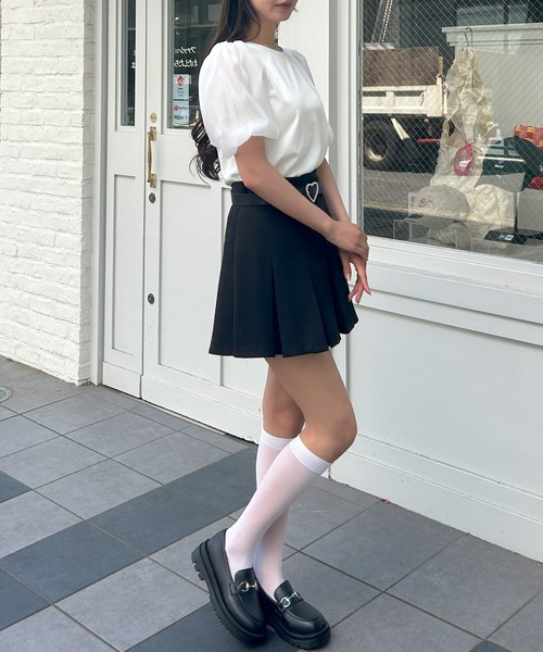 INGNI（イング）の「袖異素材胸リボントップス（Tシャツ/カットソー・レディース・オフホワイト/ブラック/ライトブルー・M）」の9枚目の写真