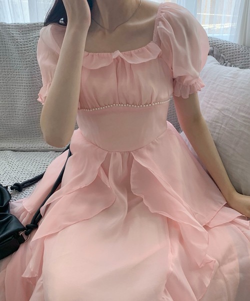 Teem Store(チームストア)の「スクエアネックフリルパール フレアボリュームワンピース(ワンピース・レディース・ホワイト/ピンク/アイボリー・F)」の5枚目の写真