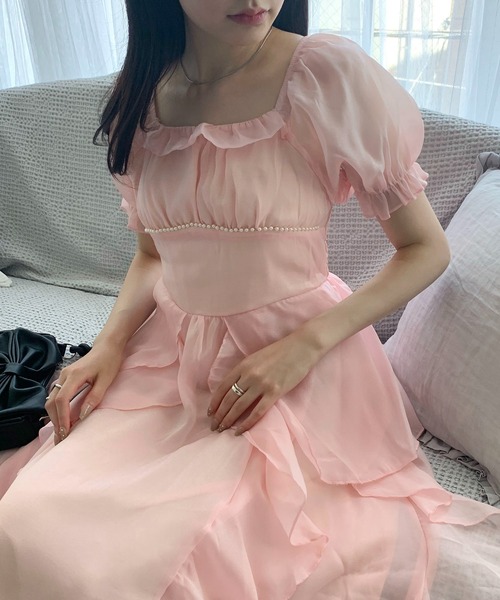 Teem Store(チームストア)の「スクエアネックフリルパール フレアボリュームワンピース(ワンピース・レディース・ホワイト/ピンク/アイボリー・F)」の6枚目の写真