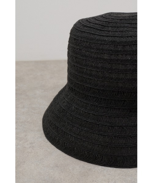 AZUL by moussy(アズールバイマウジー)の「シアーボーダーバケットハット(キャップ・レディース・ベージュ/ブラック・FREE)」の4枚目の写真