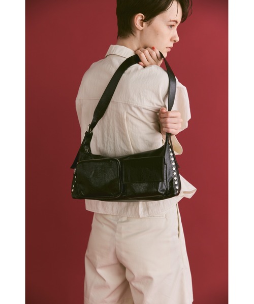 un/neu（アンノイ）の「アウトポケット2WAYスタッズバッグ / ショルダーバッグ（ハンドバッグ・レディース・レッド/シルバー/ブラック・FREE）」の19枚目の写真