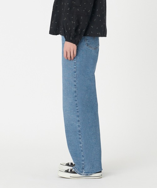 Levi's(リーバイス)の「Levi's/リーバイス HIGH RISE WIDE LEG(デニムパンツ・レディース・インディゴブルー/ダークインディゴブルー/ライトインディゴブルー・27inch/26inch/25inch/24inch/28inch/23inch)」の4枚目の写真