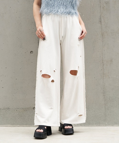 RAY CASSIN（レイカズン）の「ダメージピグメントスウェットパンツ（その他パンツ・レディース・グレー系その他2/ブラウン/アイボリー/ブラック・FREE）」の8枚目の写真