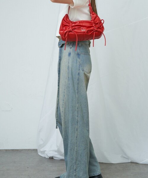 RAY CASSIN（レイカズン）の「ギャザーリボンショルダー（ショルダーバッグ・レディース・シルバー/ブラック/レッド・FREE）」の21枚目の写真