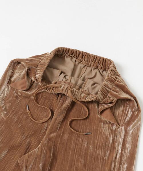 URBAN RESEARCH(アーバンリサーチ)の「クラッシュベロアイージーパンツ(その他パンツ・レディース・ピンク/ネイビー/ブラック・FREE)」の16枚目の写真