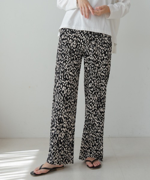 Bou Jeloud(ブージュルード)の「【M・Lサイズ展開】ストレッチプリーツパンツ(その他パンツ・レディース・A/オフホワイト・M/L)」の2枚目の写真