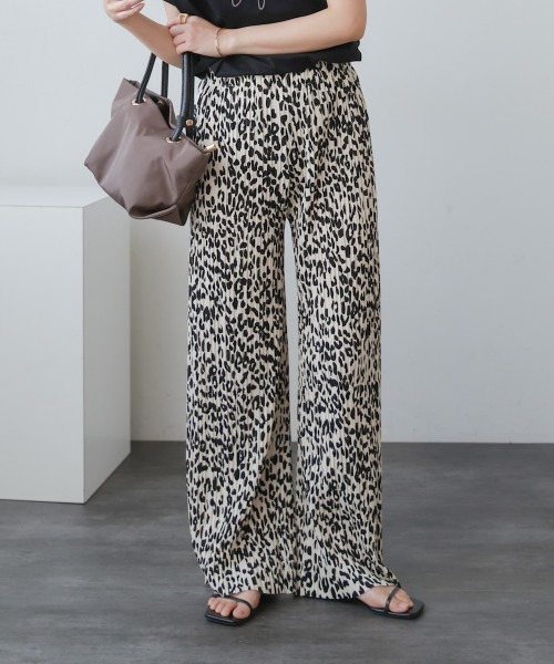 Bou Jeloud(ブージュルード)の「【M・Lサイズ展開】ストレッチプリーツパンツ(その他パンツ・レディース・A/オフホワイト・M/L)」の7枚目の写真