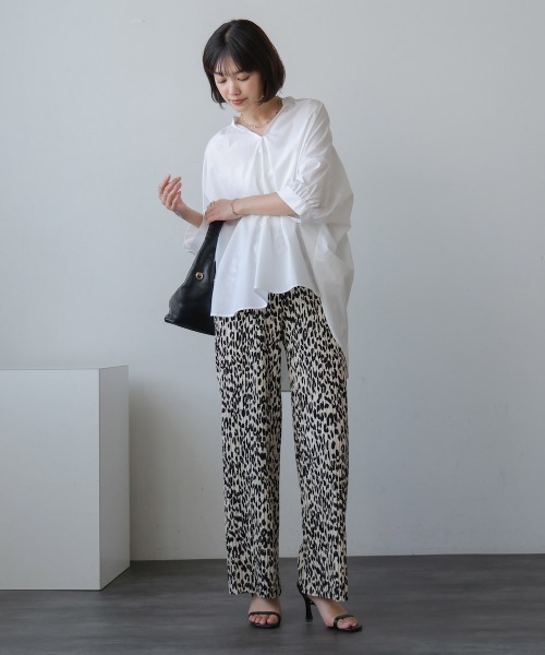 Bou Jeloud(ブージュルード)の「【M・Lサイズ展開】ストレッチプリーツパンツ(その他パンツ・レディース・A/オフホワイト・M/L)」の3枚目の写真