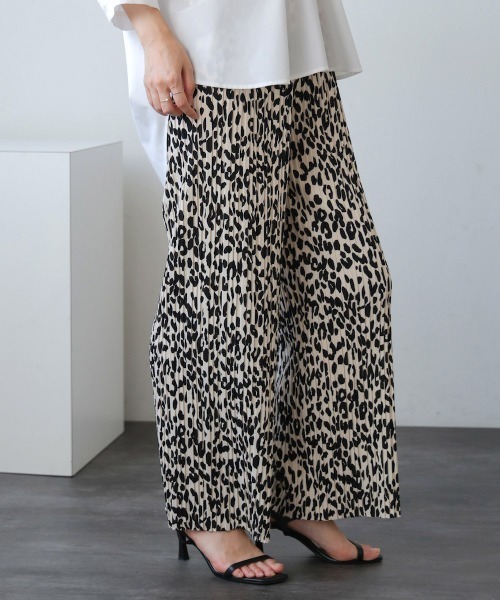 Bou Jeloud(ブージュルード)の「【M・Lサイズ展開】ストレッチプリーツパンツ(その他パンツ・レディース・A/オフホワイト・M/L)」の22枚目の写真