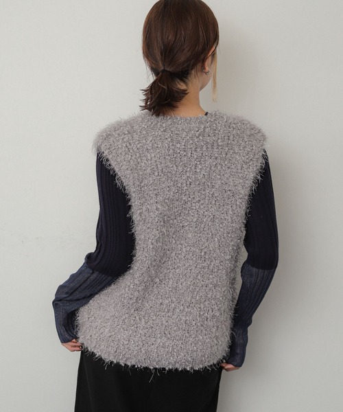 お値下げ✩.*˚sacai ニットフェザーベスト セール】フェザーニット Vネックニットベスト（ベスト