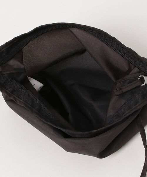 392 plusm（サンキューニプリュスエム）の「tr:392plusm　サンキューニ プリュス エム：pochette：マル　シルバー　カモフラージュ　超軽量ポシェット　超軽量撥水サコッシュ（ショルダーバッグ・レディース・カーキ/ブラック/ブラウン/レッド/イエロー/デザートカモ/タイガーカモ/シルバー/ネイビー・FREE）」の18枚目の写真