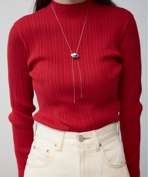 AZUL by moussy（アズールバイマウジー）の「ランダムリブハイネックニットトップス（ニット/セーター・レディース・レッド/ホワイト系その他/ダークブルー/ブラック/アイボリー/グレー・SMALL/MEDIUM）」の6枚目の写真