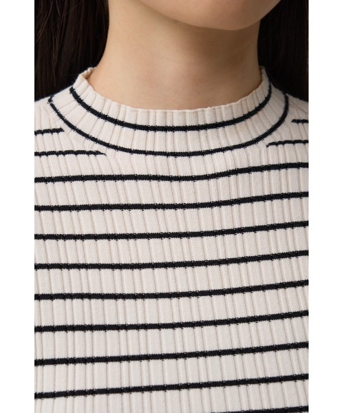 AZUL by moussy（アズールバイマウジー）の「ランダムリブハイネックニットトップス（ニット/セーター・レディース・レッド/ホワイト系その他/ダークブルー/ブラック/アイボリー/グレー・SMALL/MEDIUM）」の8枚目の写真