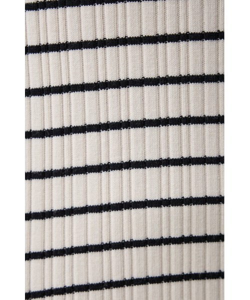 AZUL by moussy（アズールバイマウジー）の「ランダムリブハイネックニットトップス（ニット/セーター・レディース・レッド/ホワイト系その他/ダークブルー/ブラック/アイボリー/グレー・SMALL/MEDIUM）」の12枚目の写真