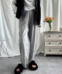 カーブシルエット スウェットパンツ